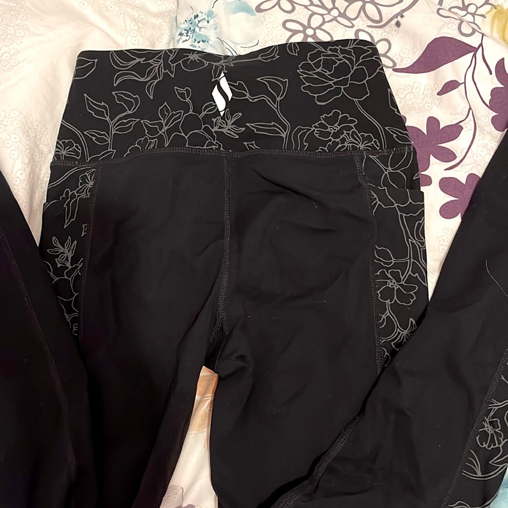 black floral leggings